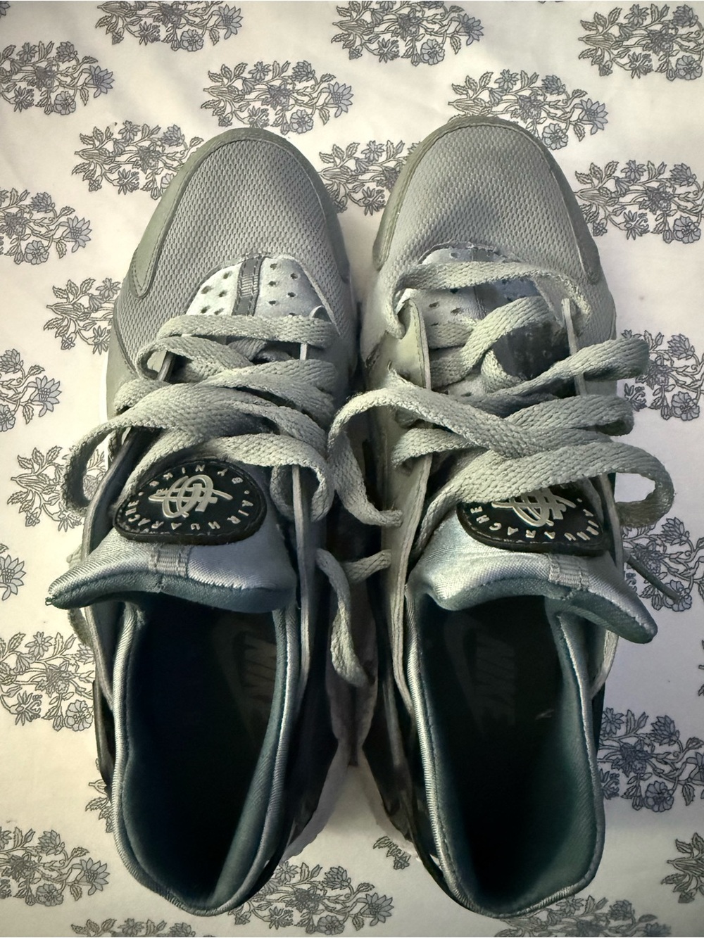 Nike Kids Gray Sneakers with Light Silver Accents